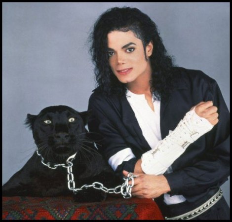 michael-jackson-black-or-white-3